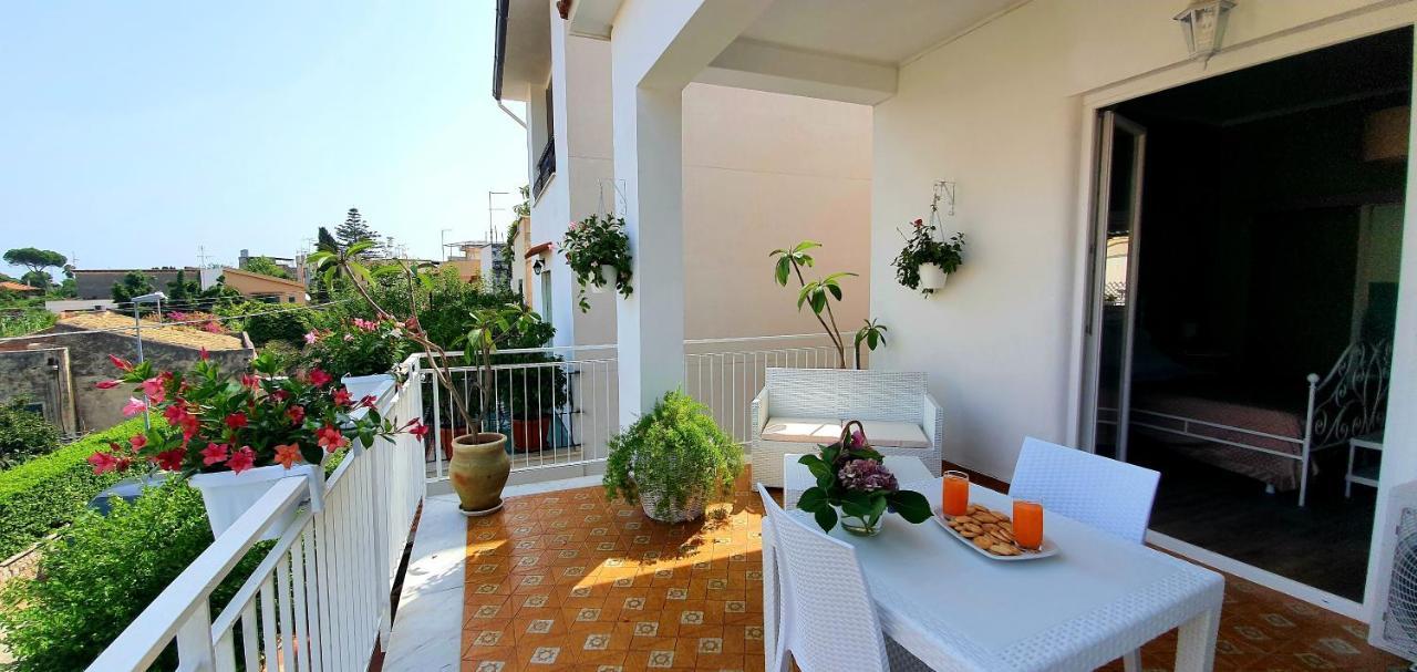 La Casa Di Andreina Hotel Mondello Buitenkant foto